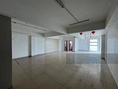 Below market Kapar 3sty semi d factory freehold with 300amp