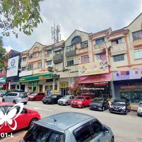 Facing mainroad Seksyen 7 Shah Alam 3.5sty shop office fully tenanted