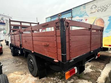 Hino WU300 Wooden Kargo 4800kg 13ft Green Engine