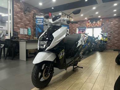 Suzuki Avenis 125 Scooter Stock Ready & Full Loan