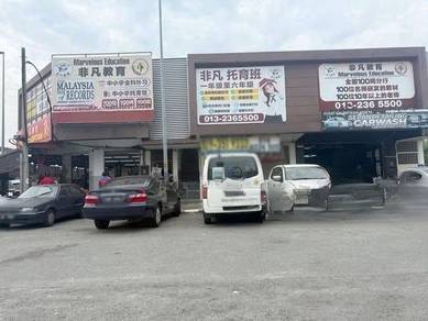 Pandamaran ehsan jaya 2sty shoplot sell with tenancy got side by side