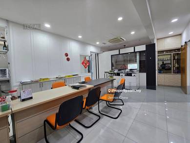 Bukit kemuning shah alam 3sty semi d corner factory non flood freehold