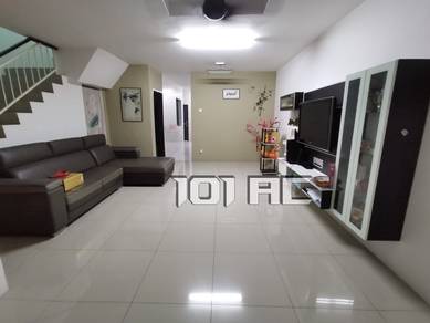 Fully Extent Renovated / Facing Field / Move in Condition