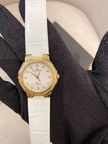 2017 Baume & Mercier Riviera Factory Diamond