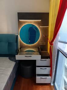 Dresser Table 