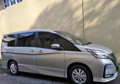 Nissan Serena for Rent