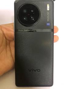 Vivo x90 & IPhone x