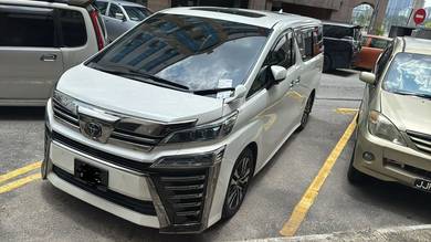 Toyota Vellfire ZG Auto
