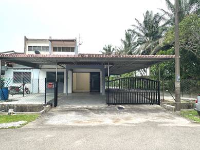 Single storey terrace Endlot, Taman Matahari, 86000 Kluang