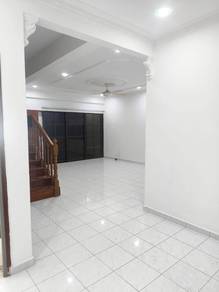 Taman Daya 2 Storey House For Rent