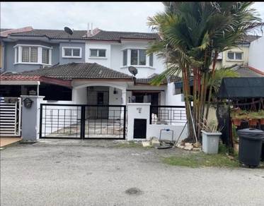 [RENOVATED FACING OPEN] Teres 2 Tkt Sek 4 Tambahan Bandar Baru Bangi