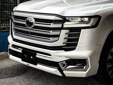 Fee Modelista LC300 Toyota LANDCRUISER 3.5 ZX