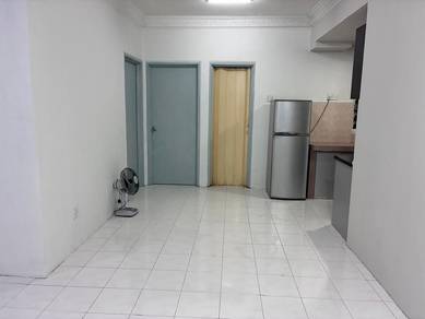 HOT! Vista Pinggiran@Seri Kembangan 3R2B PF 1 CP Renovated Unit NEGO