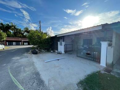 RUMAH CANTIK TMN ANGSANA‼️FULL LOAN BOOKING 1k‼️CANTIK DAN SELESA‼️