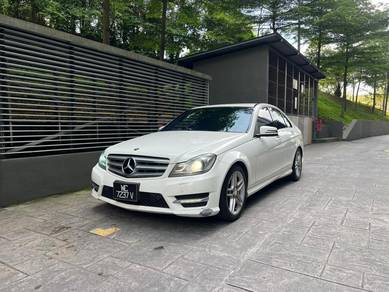 Mercedes Benz C200 1.8 AMG FACELIFT (A)