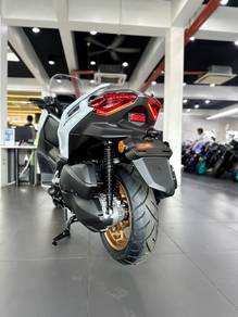 Yamaha XMAX 250 2025 Baharu Ready Stock
