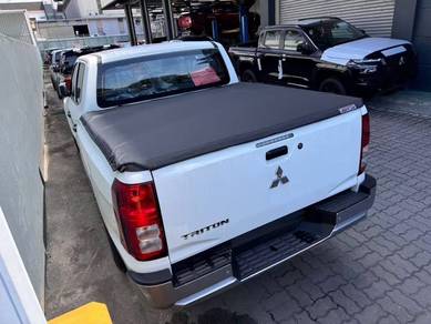 Soft Lid Tonneau Cover 4x4 M/Triton 2025