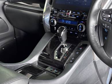 Toyota ALPHARD 2.5 SC (A) MODELISTA SUN ROOF