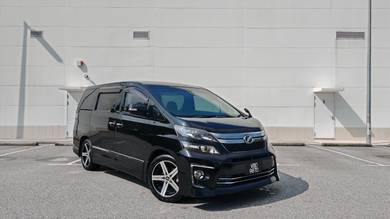 Toyota VELLFIRE 2.4 Z GOLDEN EYES FACELIFT