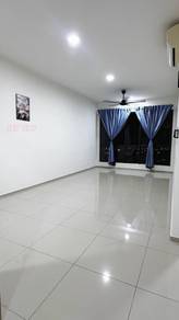 Partial Furnish Gravit8 Condominium Bayuemas Parklands Klang