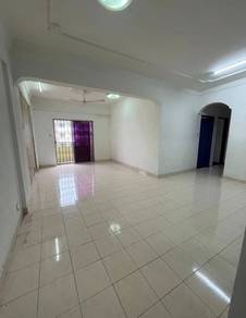Sri wangi / Tampoi / Nearby CIQ / 4Bed / Below market