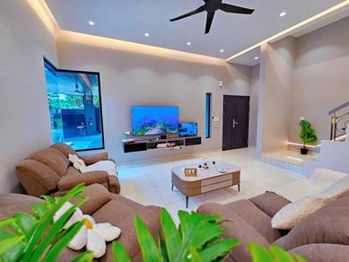 【Seremban Superlink Corner House 52x75】 Monthly 2.5k  Gated & Guarded