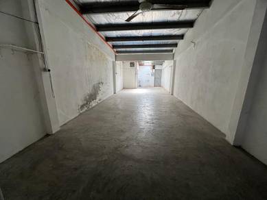 2 Storey Shoplot Batu Maung Near Diamond Valley Bayan Lepas For Rent