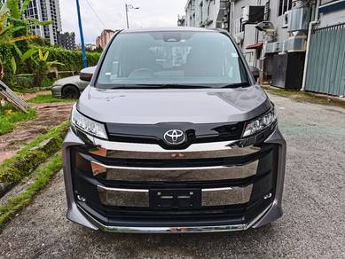 ELECTRIC SIDE STEP 2023 Toyota NOAH SZ LOW MILEAGE