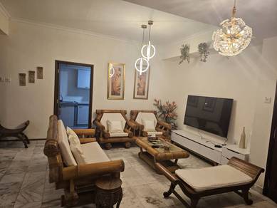 Villa puteri very good renovation and good condition unit .