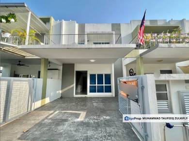 Partly Furnished 2 Storey Terrace Casa Wood Cybersouth Dengkil, Sepang