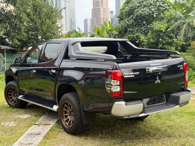 Mitsubishi TRITON 2.4 VGT ADVENTURE X (A)