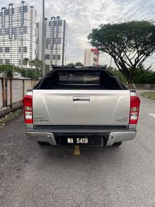 Isuzu D-MAX 2.5 4x4 (M)