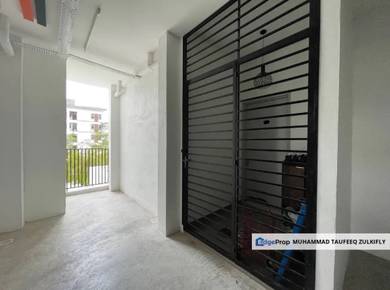 Beautiful Corner Unit, Freehold @ Citra Embun Town Villa, Mantin, N9