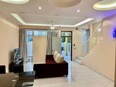 Taman Setia Indah/ Double Storey Terrace House/ 4 Bedrooms/ Aeon/ HSI