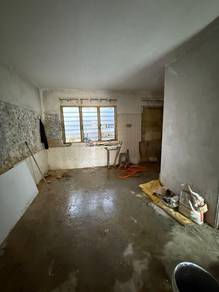 1 Sty Low Cost Jalan Laksamana Fully Renovated Taman Ungku Tun Aminah