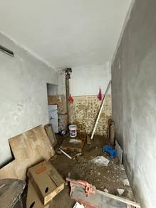1 Sty Low Cost Jalan Laksamana Fully Renovated Taman Ungku Tun Aminah