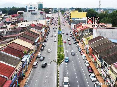 FACING MAIN ROAD Double Storey Shop House Jalan Ibrahim FOR SALE
