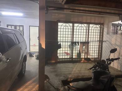 Double storey house / IKEA/ Low deposit / Desa Jaya / Toppen
