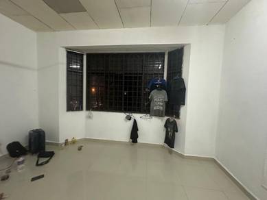 Double storey house / IKEA/ Low deposit / Desa Jaya / Toppen
