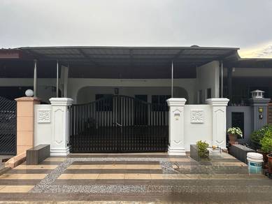 Single Storey Terrace / Taman Universiti / Skudai /  CIQ