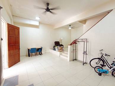 Double Storey House Alam Budiman Seksyen U10 Shah Alam