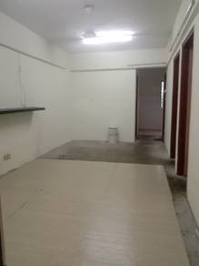 KPT Flat, Mahkota Cheras. Jln Penghulu