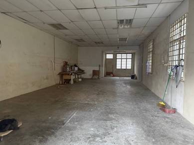 For Rent Single Storey Shop （Corner）Bukit Indah T300925