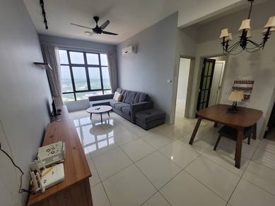 D Summit Residences/ Kempas