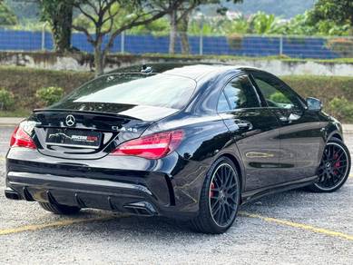 MERCEDES BENZ CLA45 2.0 AMG 4MATiC CARKING