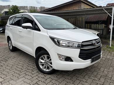 Toyota INNOVA E 2.0L (A)