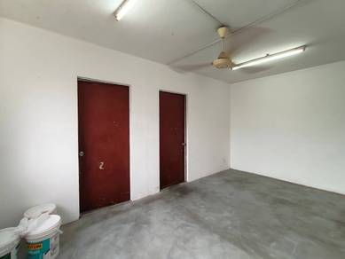 Murah🔥for sale flat pkns seksyen 24 shah alam depan ole ole