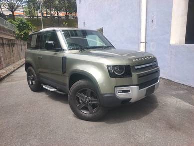 Land Rover DEFENDER 90 2.0 AWD P300 (A)
