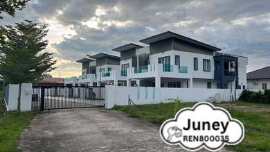 Penampang Semi-D For Sale