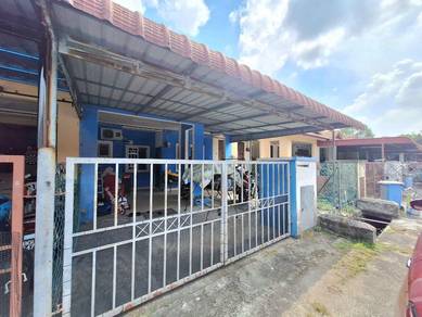 RENOVATED Single Storey House Taman Pahlawan Telok Panglima Garang